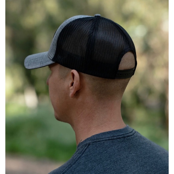 Howitzer Style Men's Hat Defend Military Grunt - Picture 7 of 10